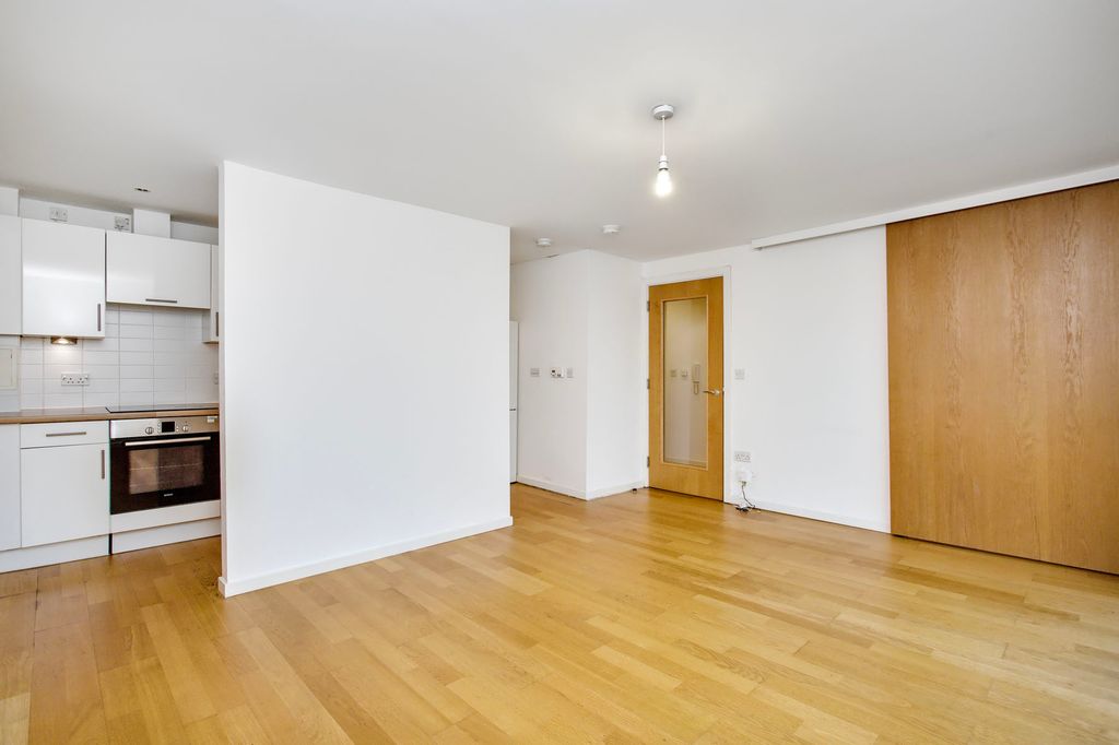 Property photo 3 of 13 Property Image 3