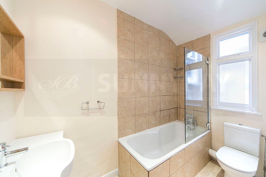 Property photo 3 of 7