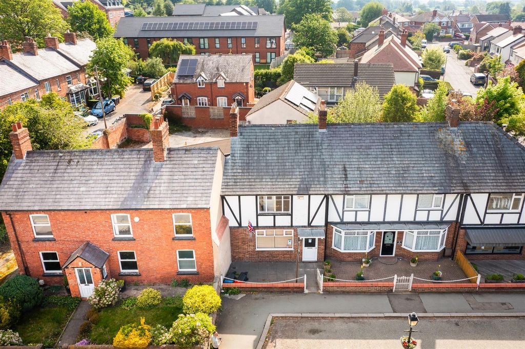 Property photo 3 of 18 113Highstreet-15.Jpg