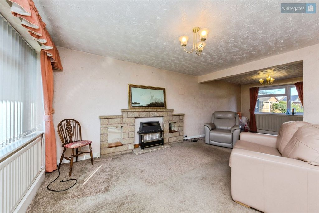 Property photo 2 of 14 Picture No. 06