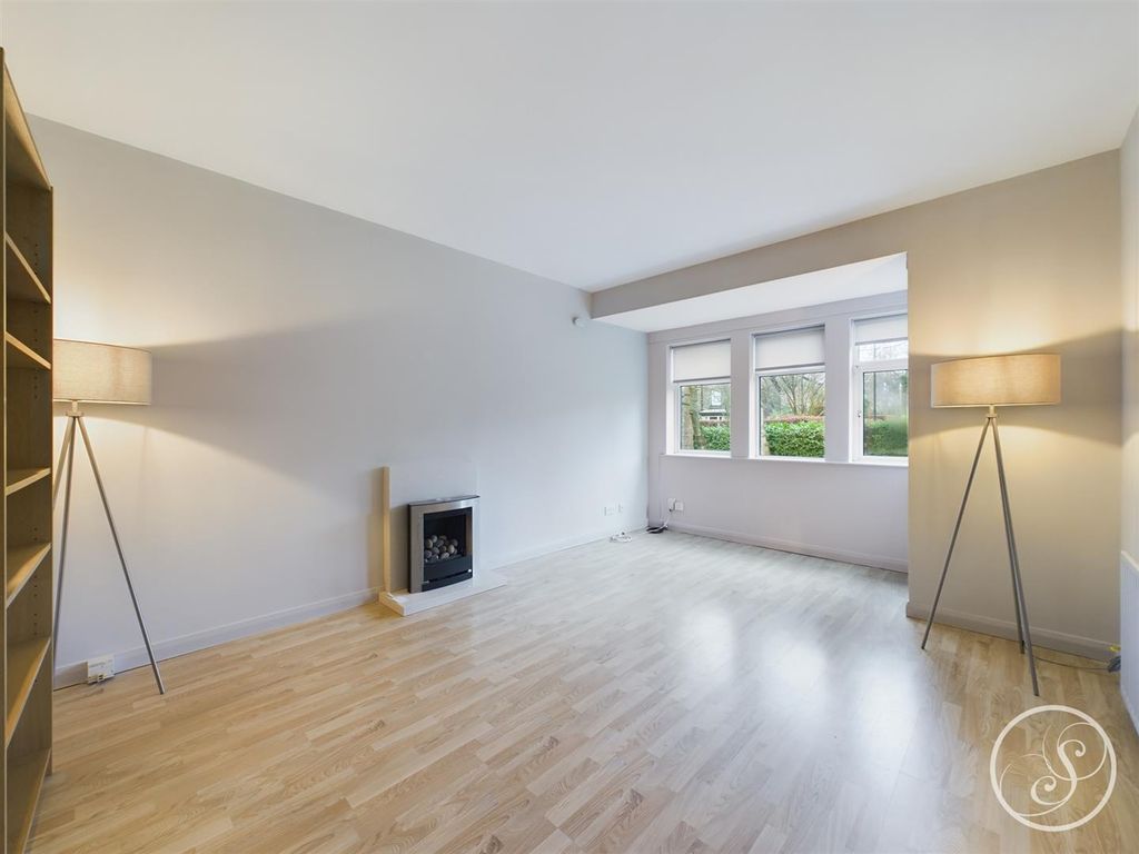 Property photo 2 of 13 Cam02071G0-Pr0497-Still005.Jpg