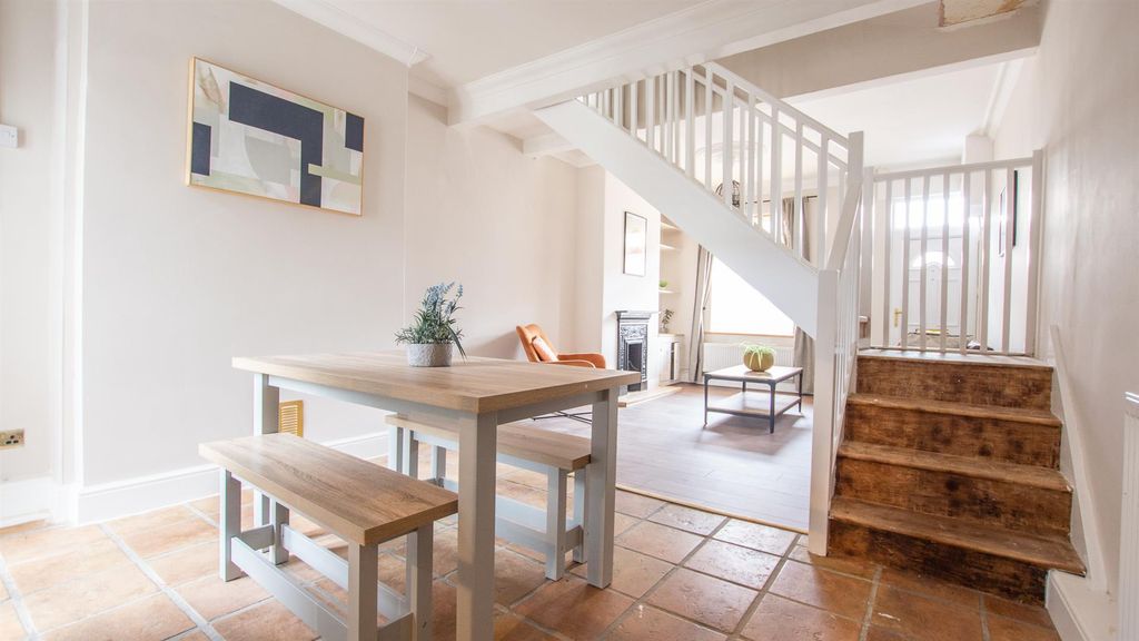 Property photo 2 of 10 Dsc08693.Jpg