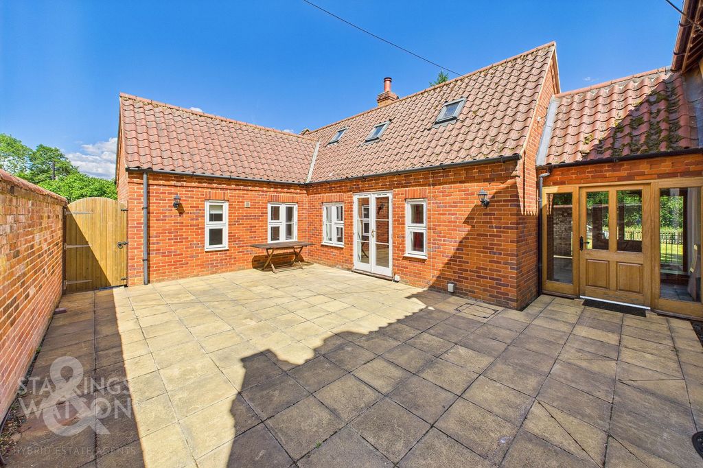 Property photo 3 of 30