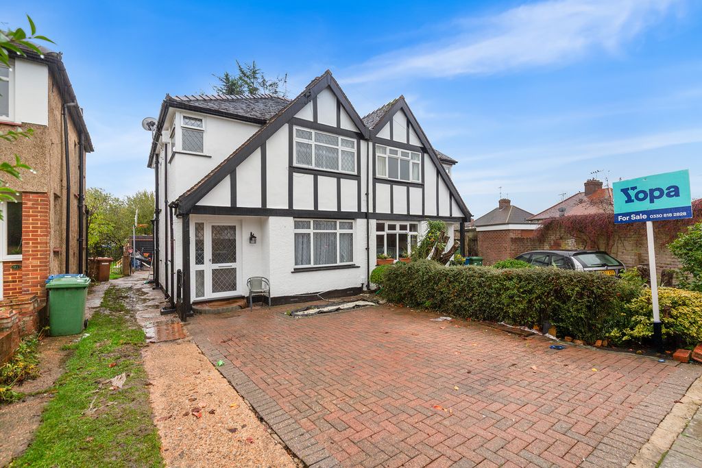 Property photo 1 of 12 842A5857