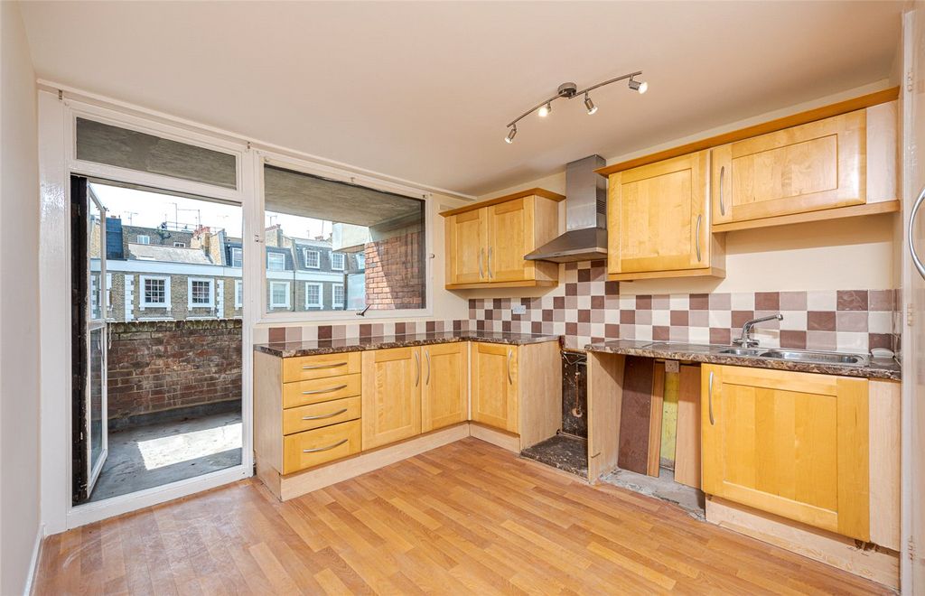 Property photo 2 of 10 Picture No. 08