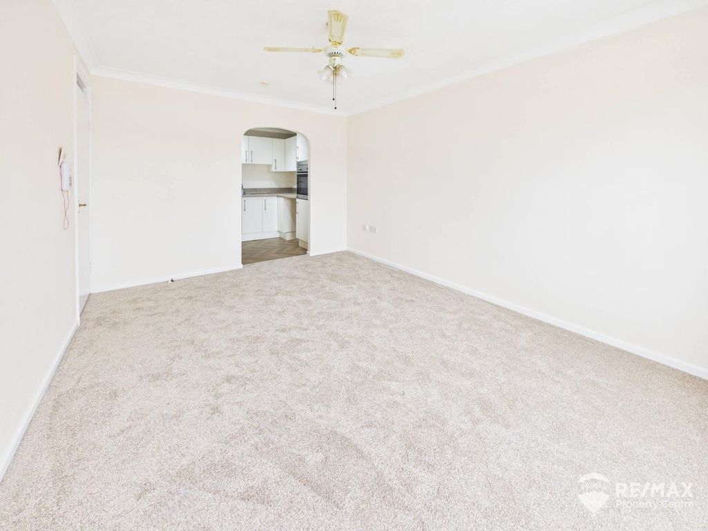 Property photo 2 of 13 Living Room.Jpg