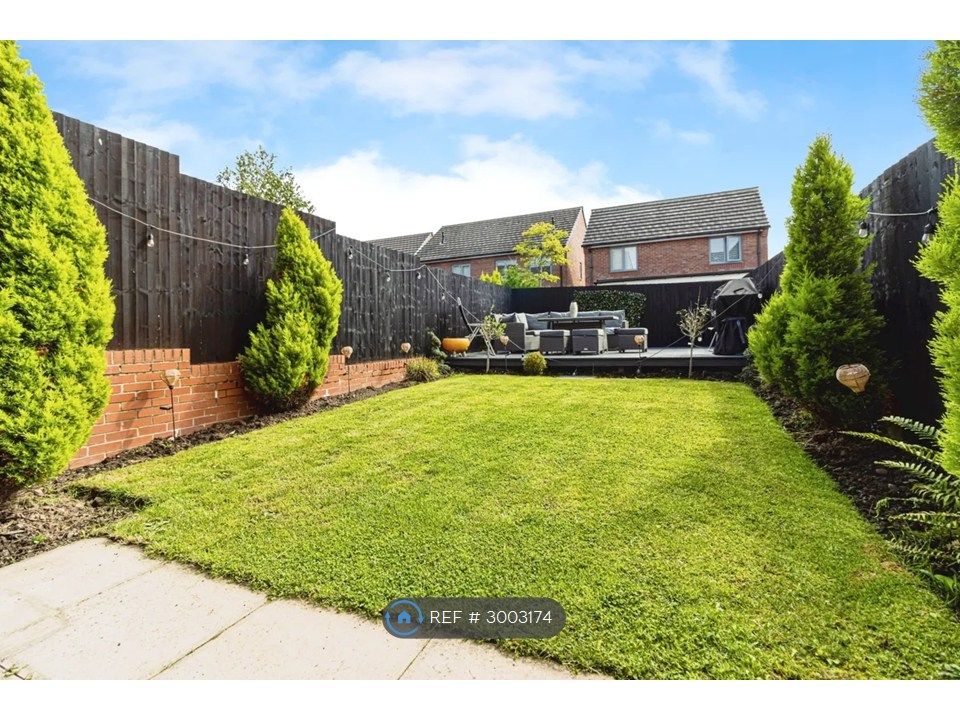 Property photo 3 of 14