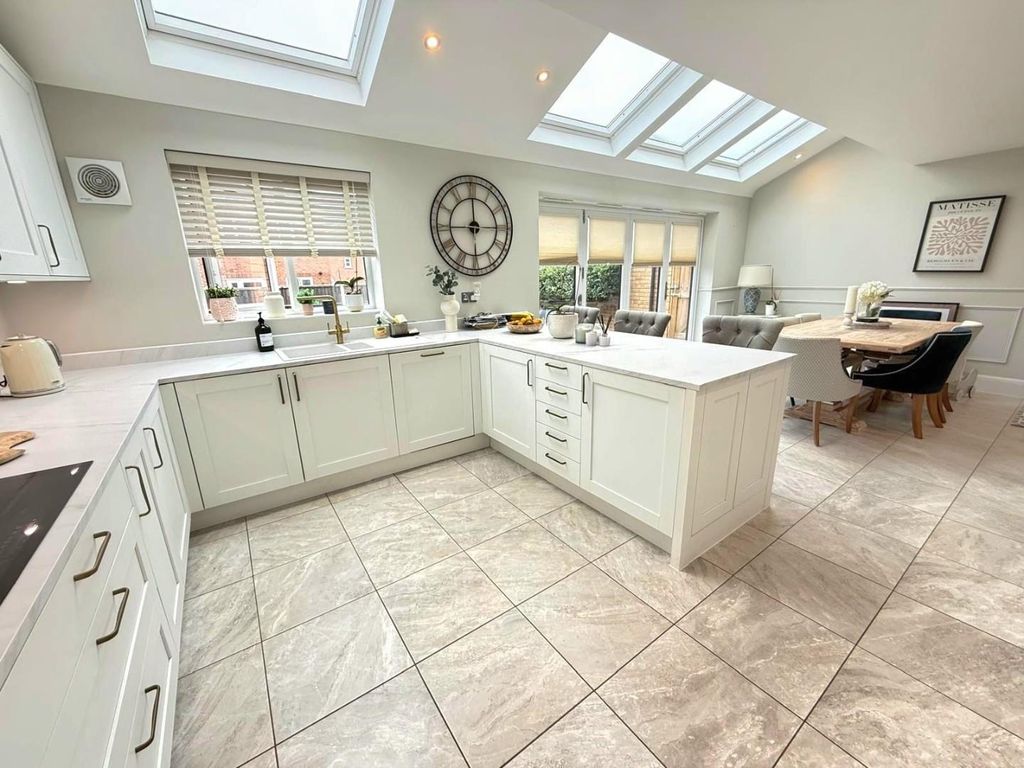 Property photo 2 of 18 17.Jpg