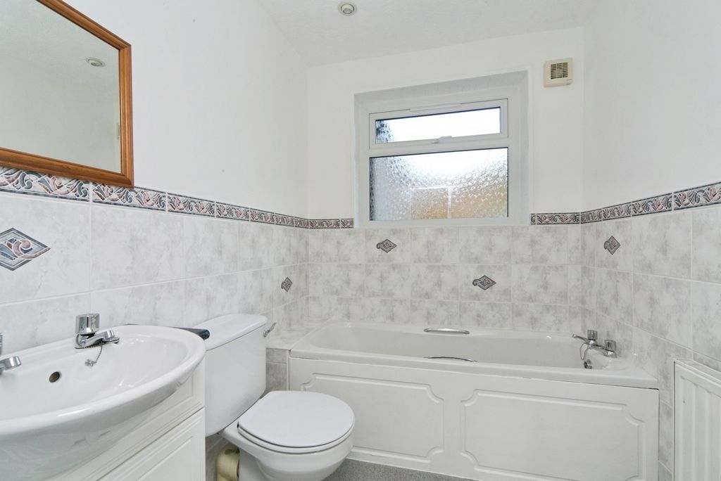Additional image 4 of 3 bed bungalow for saleCilgwyn, Llandudno Junction, Conwy LL31