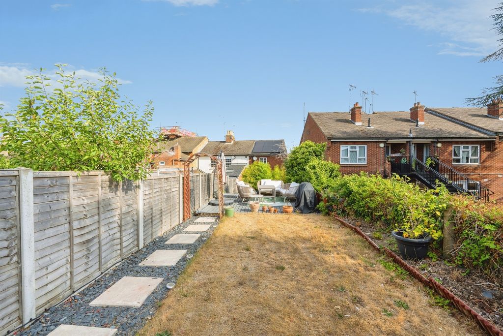 Property photo 2 of 14