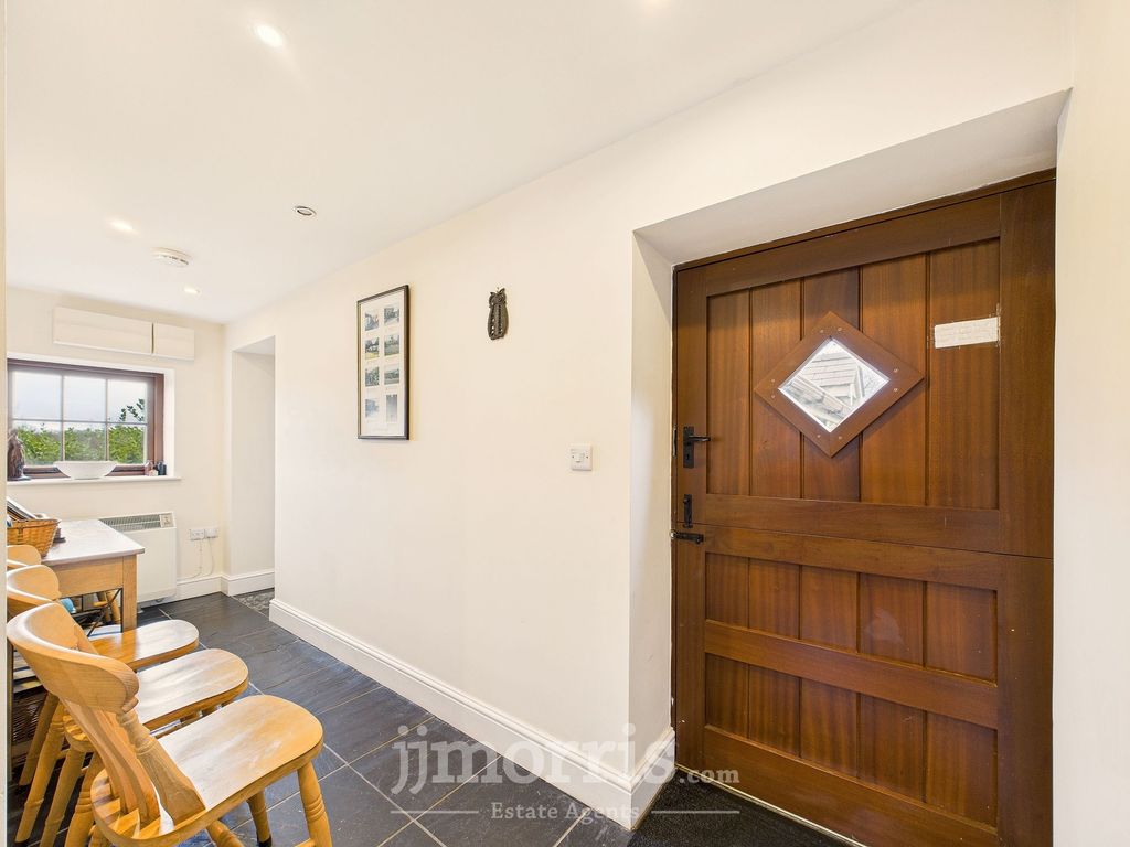 Additional image 5 of 6 bed cottage for saleKilgetty, Pembrokeshire SA68