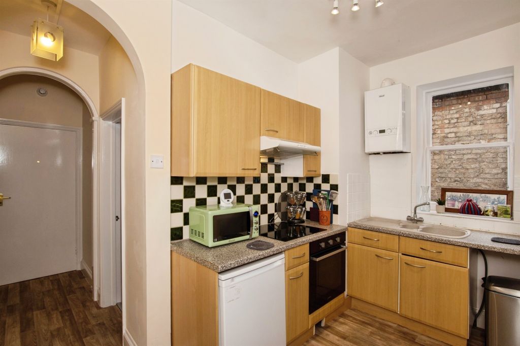 Additional image 8 of 1 bed flat for saleBelle Vue Terrace, Malvern WR14