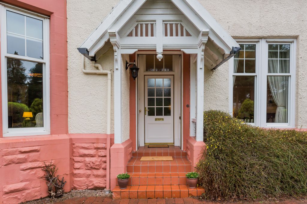 Property photo 2 of 37 Property Image 2