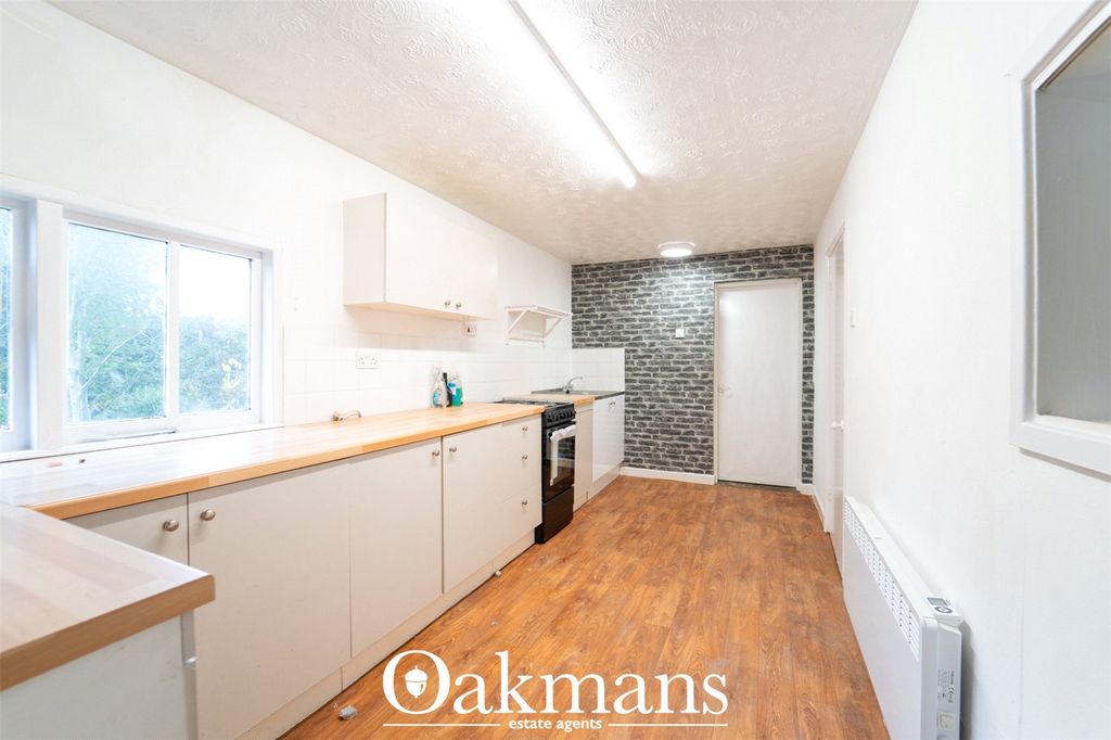 Property photo 2 of 26 Picture No. 19