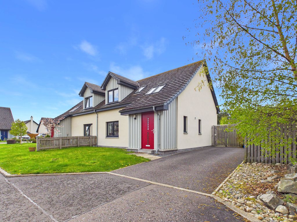Property photo 1 of 33