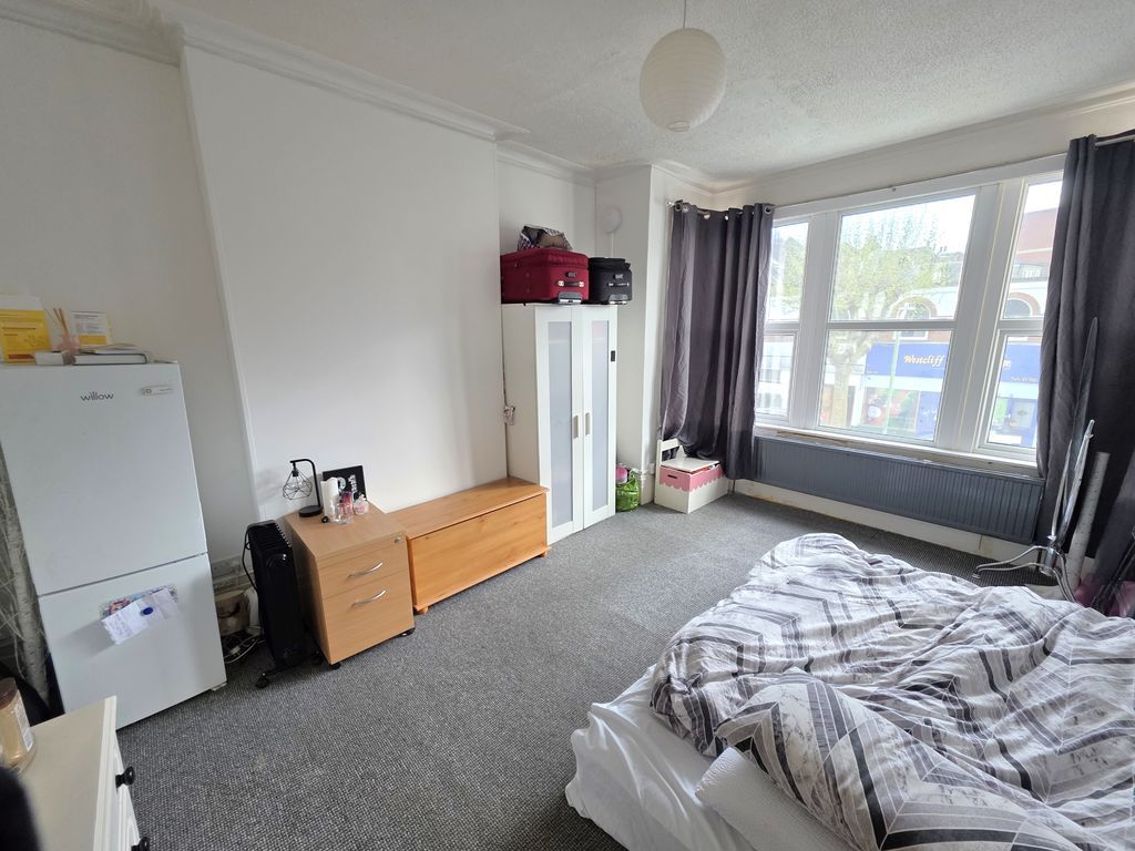 Property photo 2 of 4 Photo 5