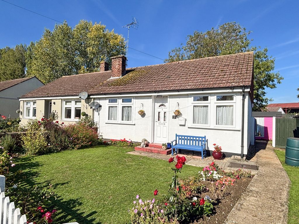 Property photo 1 of 13 Front