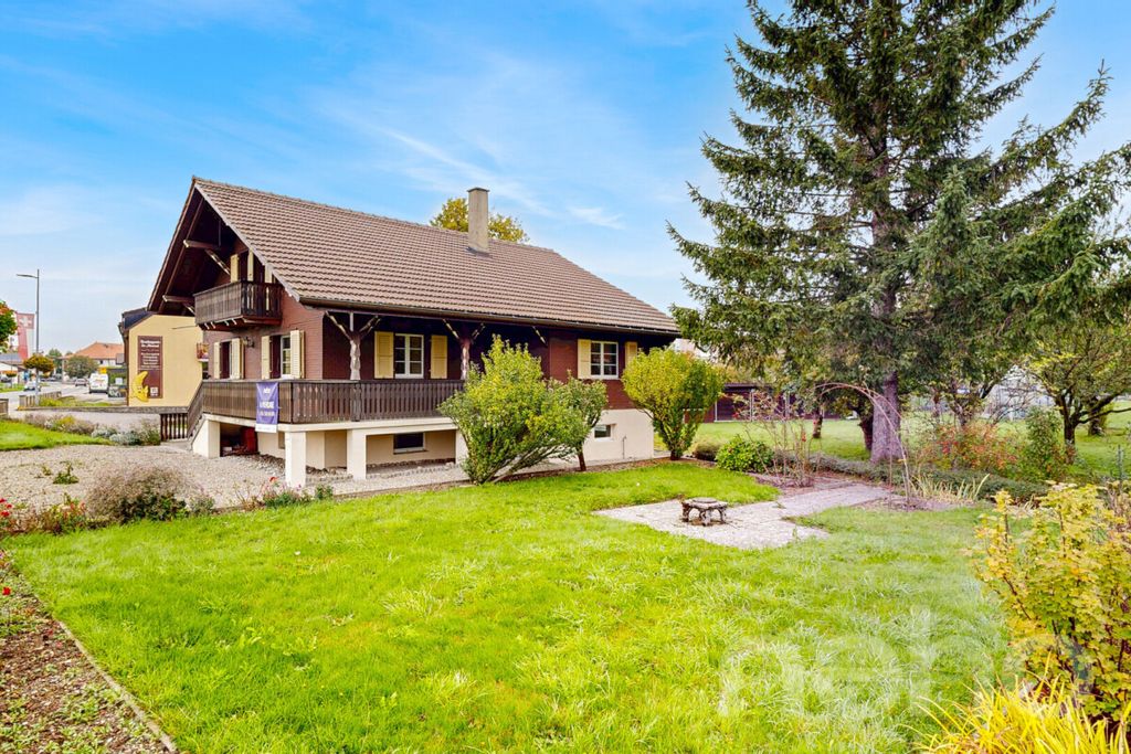 Property photo 1 of 13