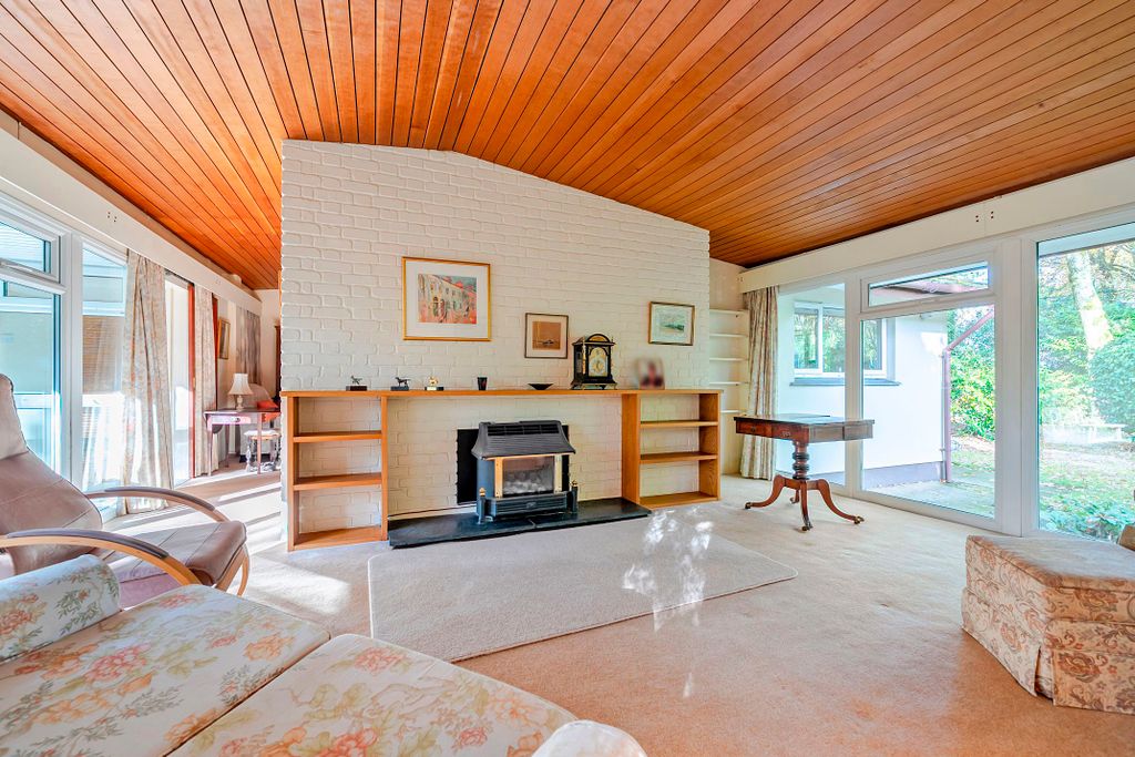 Property photo 2 of 19 Photo 2