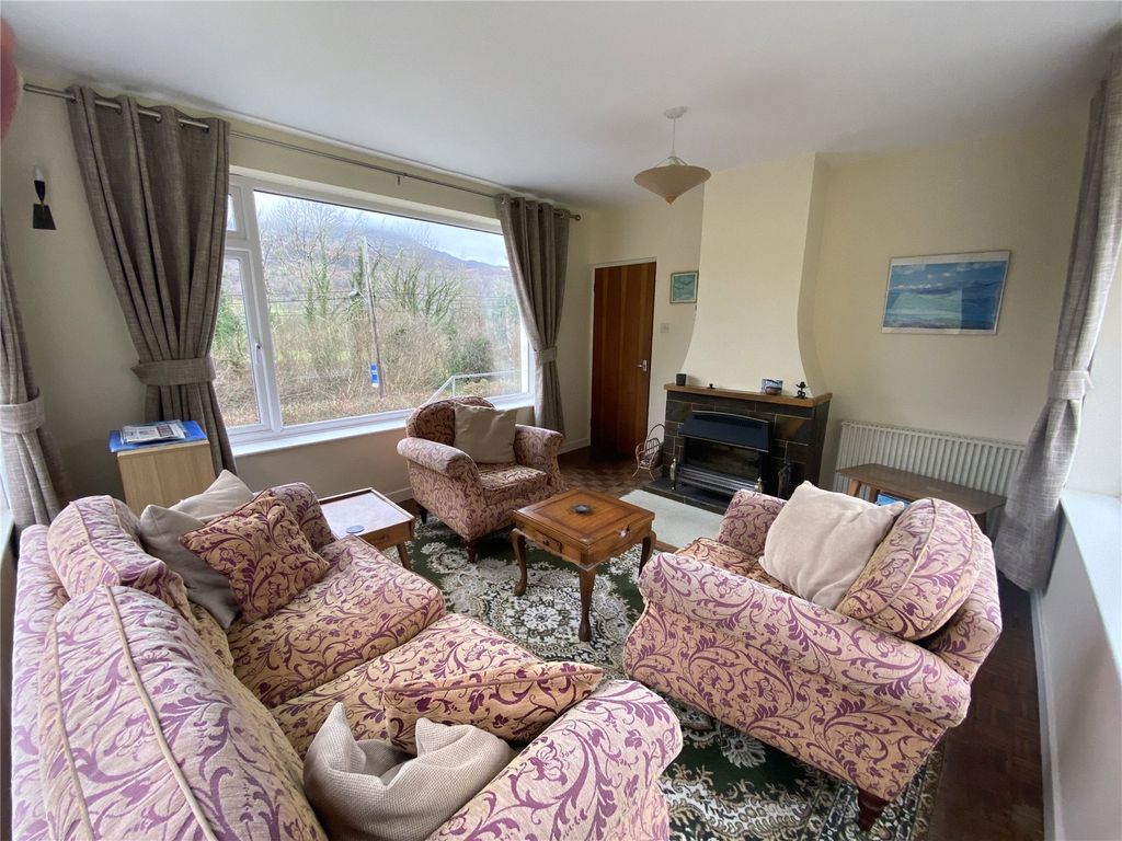 Property photo 3 of 18 Picture No. 33