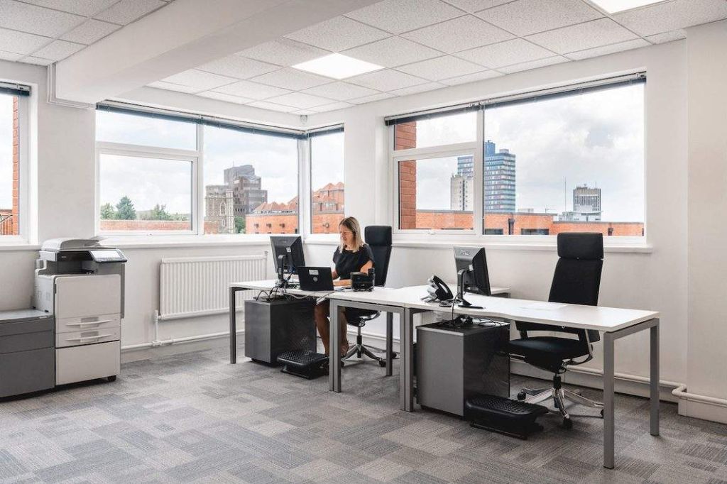 Property photo 3 of 8