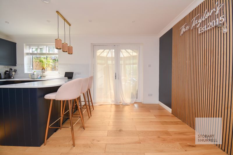 Property photo 3 of 18 Dining Area To Conservatory