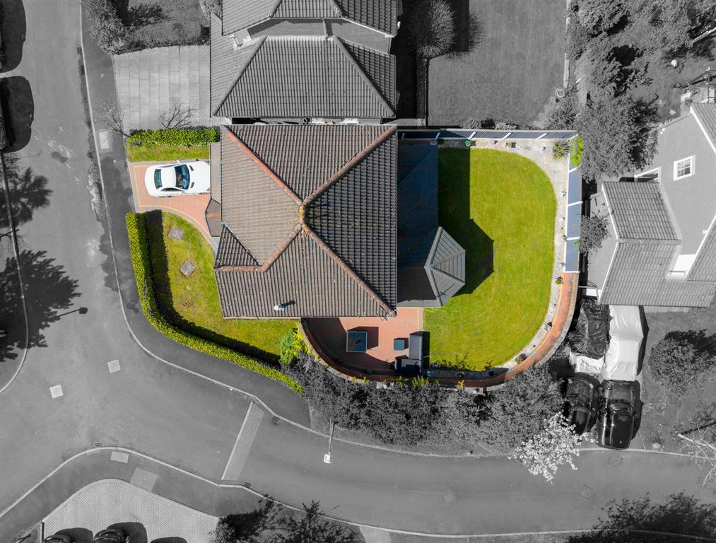 Property photo 2 of 35 Rear Garden