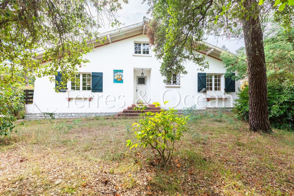 Property photo 1 of 20 Hossegor Beach Walking Distance