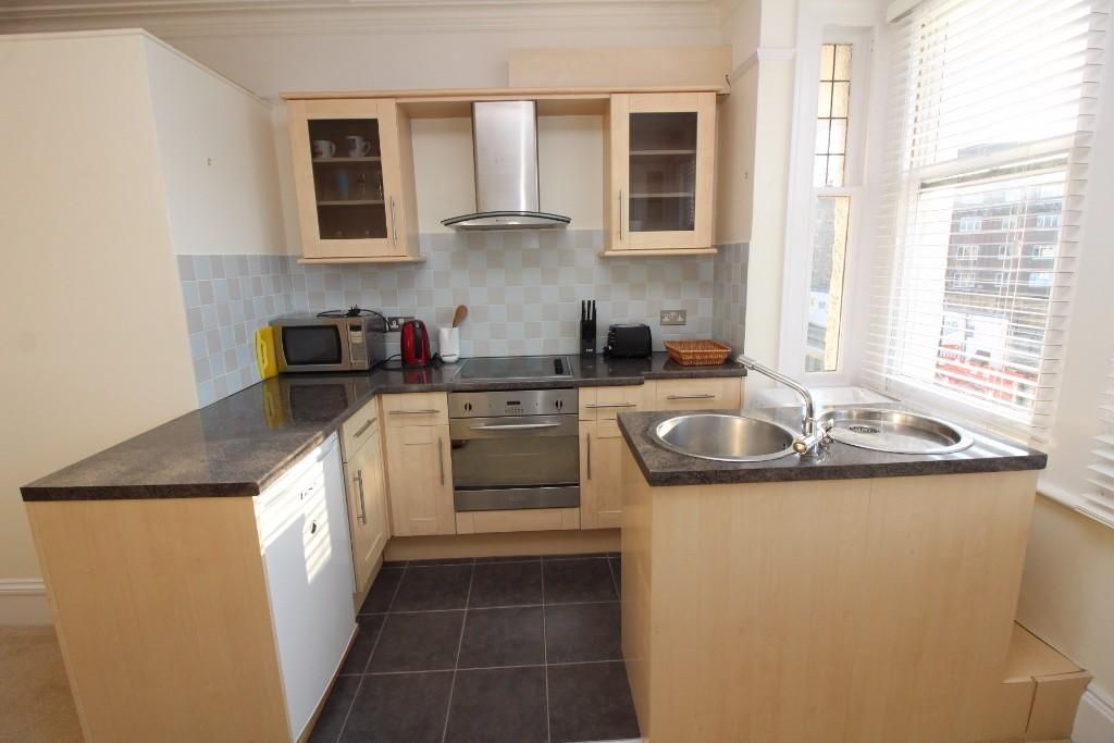 Property photo 2 of 8