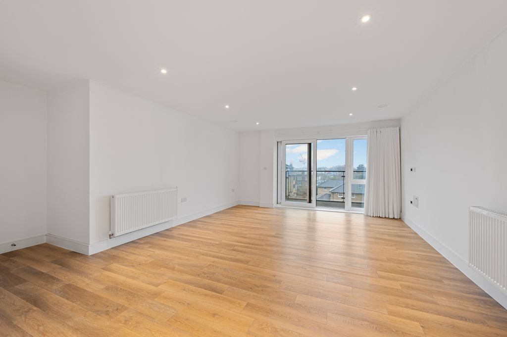 Property photo 2 of 18 Picture No. 02