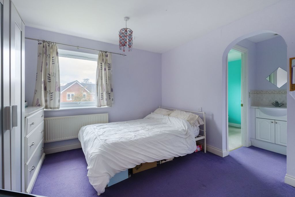 Additional image 8 of 5 bed detached house for saleHuron Drive, Liphook GU30