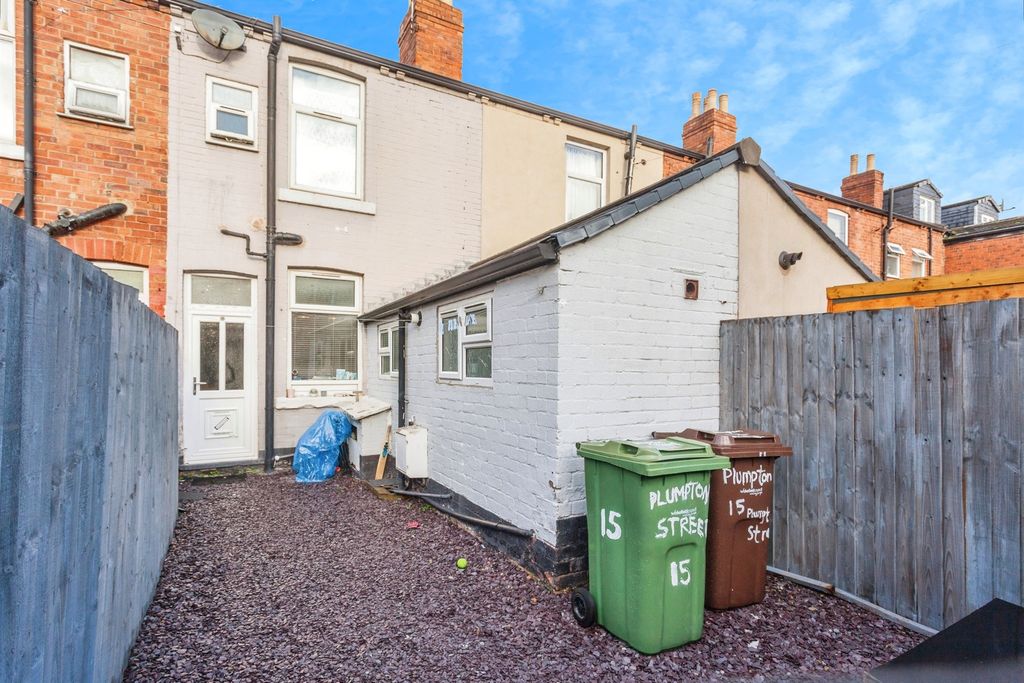 Property photo 2 of 15