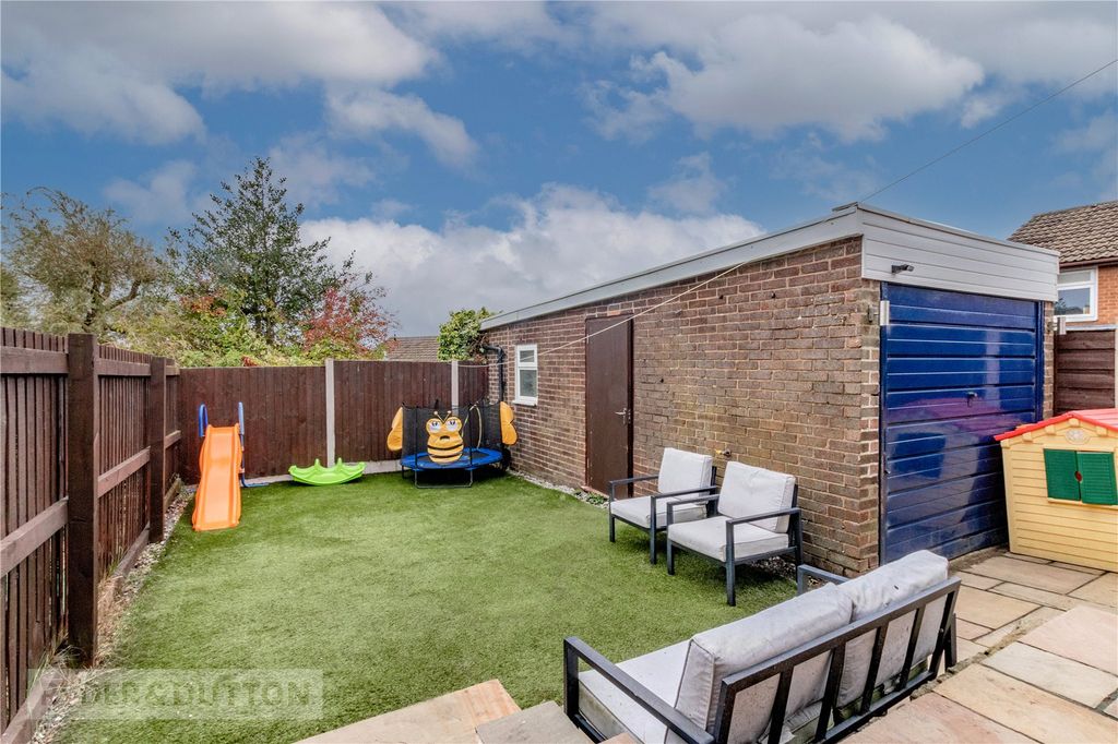 Property photo 2 of 17 Rear Garden