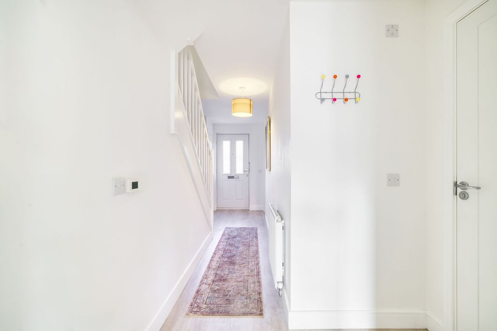 Property photo 2 of 64 Hallway