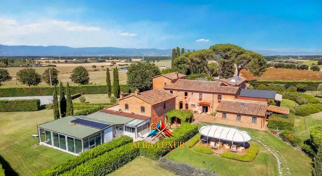 Property photo 1 of 36