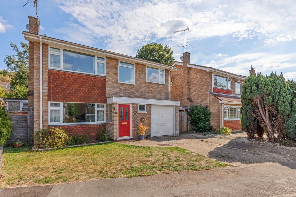 Property photo 1 of 18