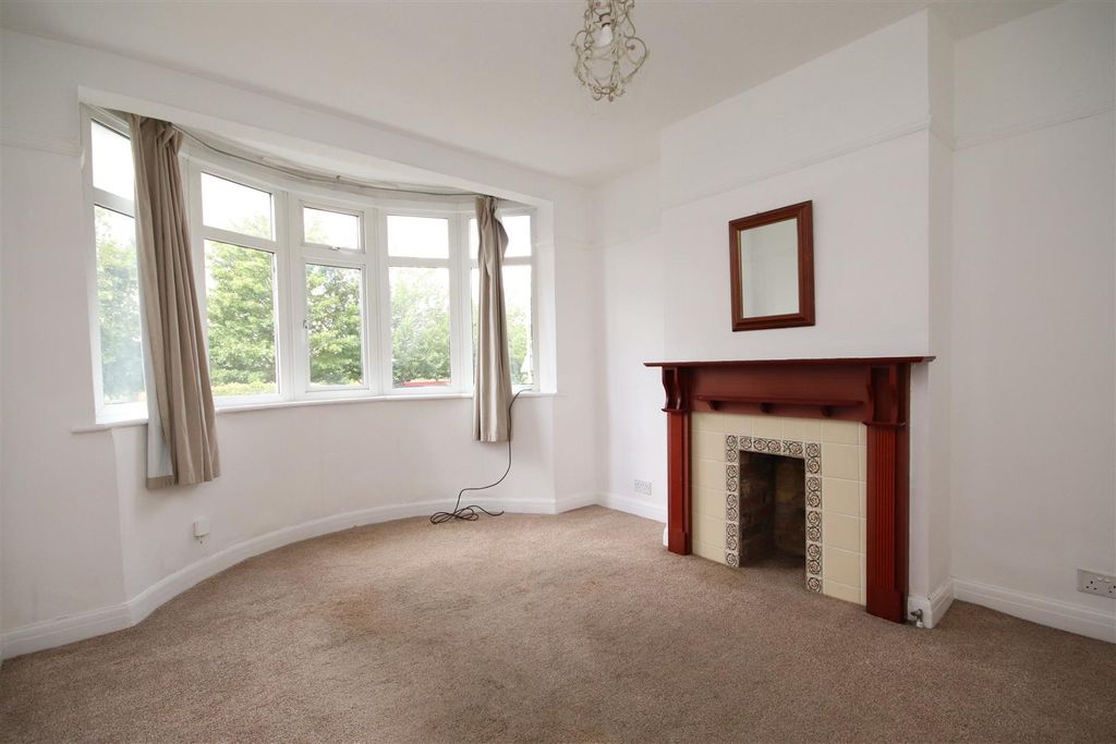 Property photo 2 of 17 Img_2183.Jpg