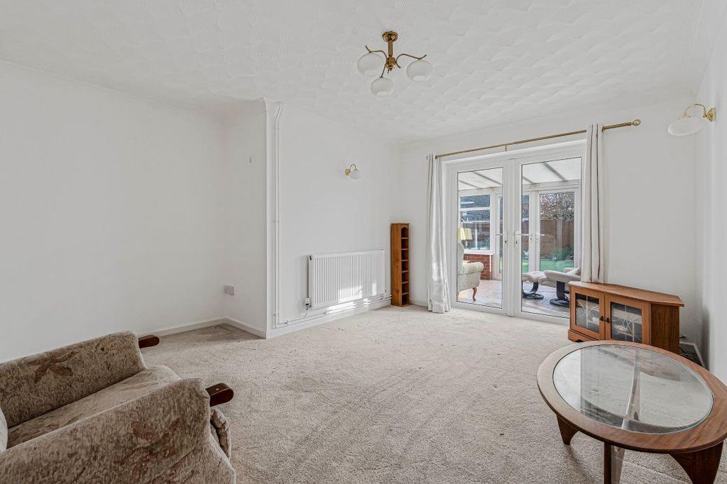 Property photo 2 of 21 13_66345.Jpg