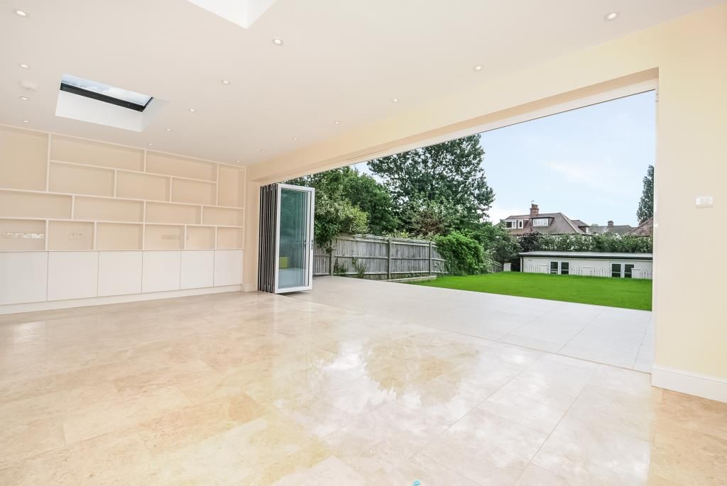 Property photo 1 of 10 Internal View