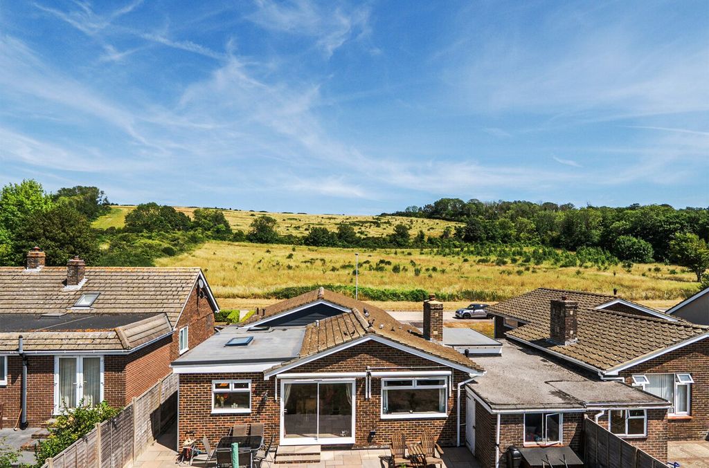 Property photo 1 of 14 Picture No. 64