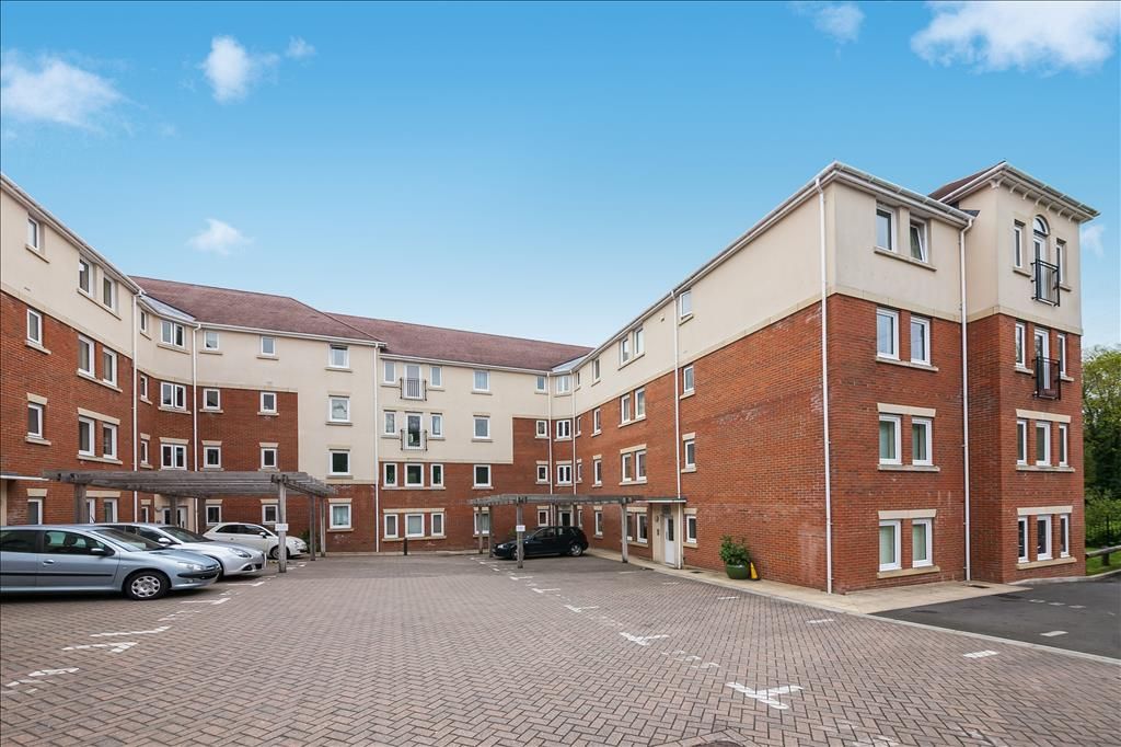 Property photo 1 of 8 Exterior