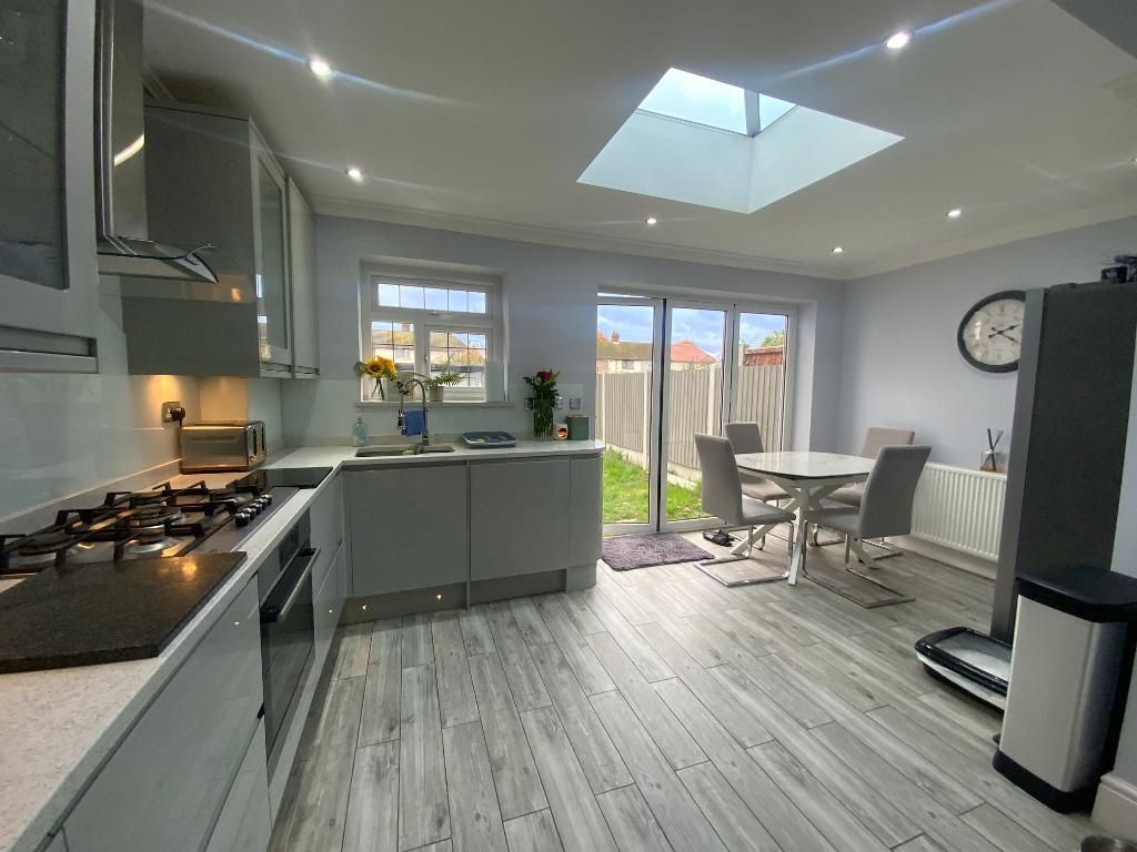 Property photo 2 of 20 Photo 2