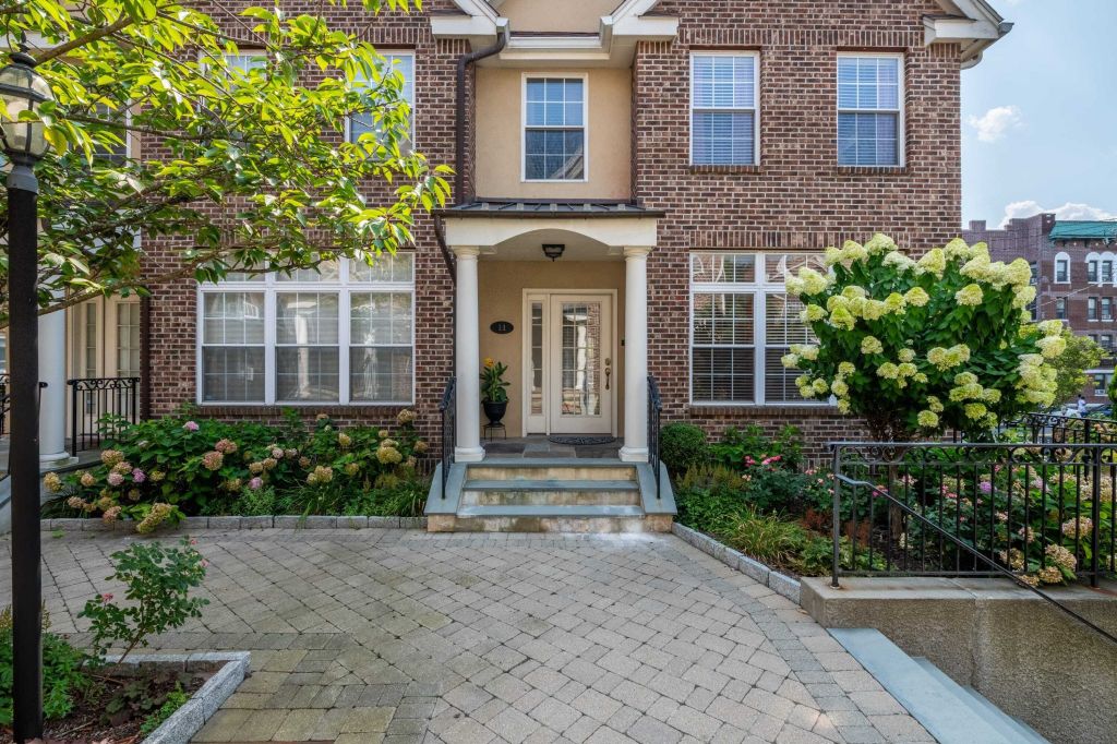Property photo 2 of 31 <Alttext/>
