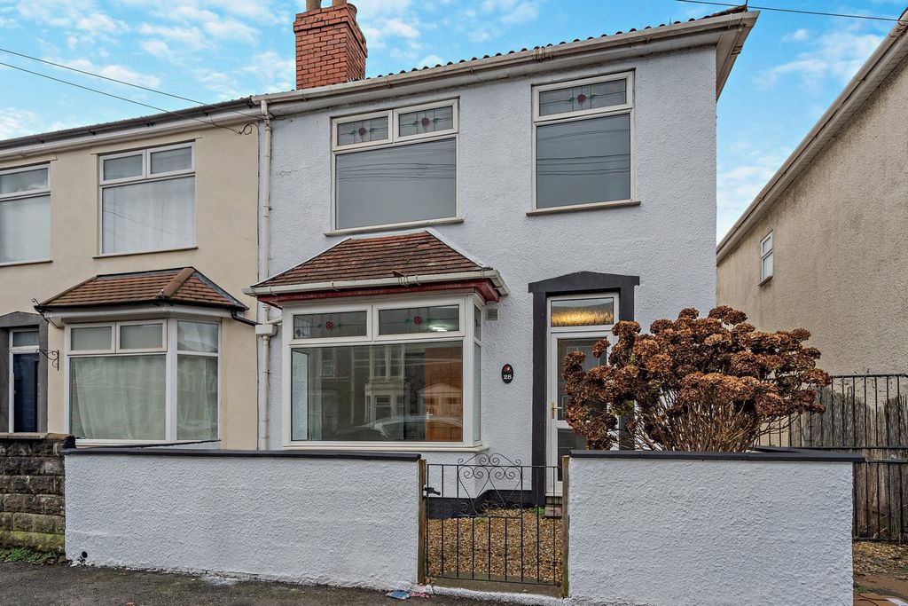 Property photo 1 of 36