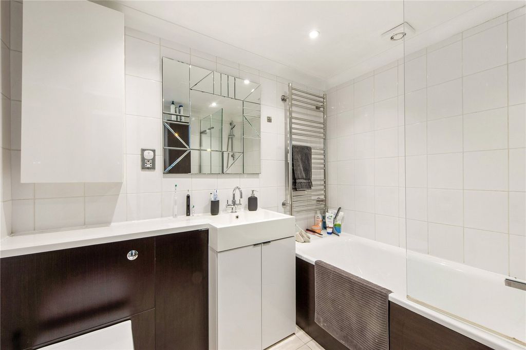 Property photo 3 of 11 Picture No. 07