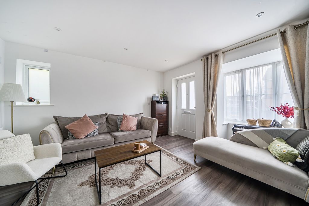 Property photo 3 of 22 1402989-21-6985E0...