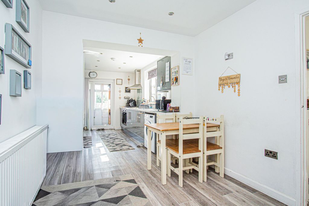 Property photo 2 of 12 Kitchen/Dining Room