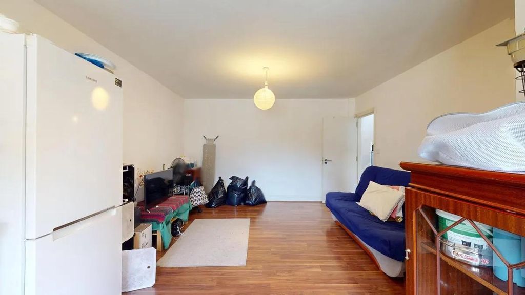 Property photo 3 of 7