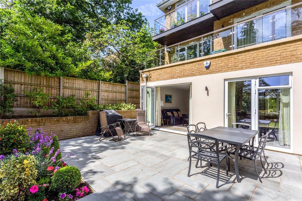 Property photo 3 of 14 Rear Garden