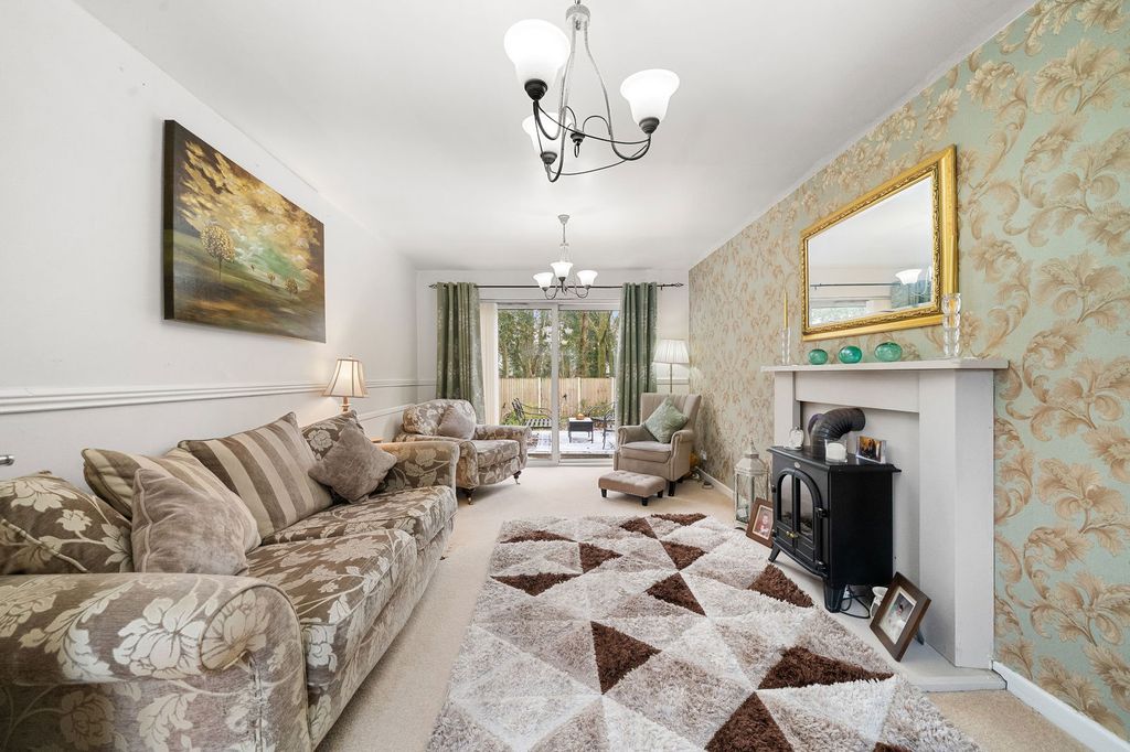 Property photo 3 of 29